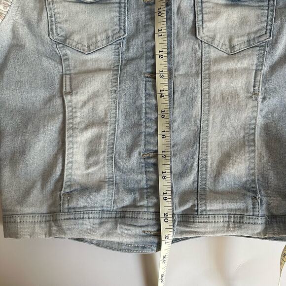 💥Wallflower The Dreamer Fit Knit Sleeve Jacket Junior sz Large Floral Boho denim - Picture 8 of 10